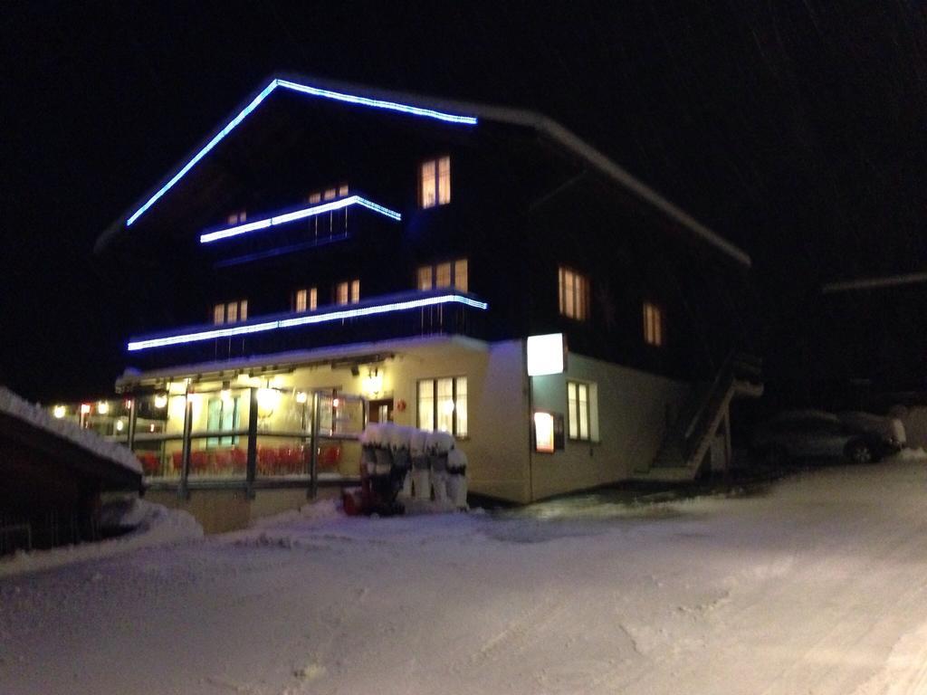 Hotel Haus Muehlebach Ernen Exteriör bild