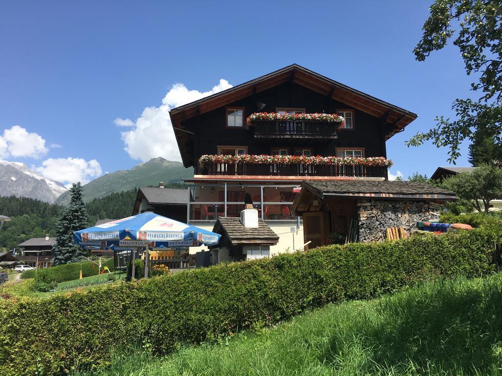 Hotel Haus Muehlebach Ernen Exteriör bild