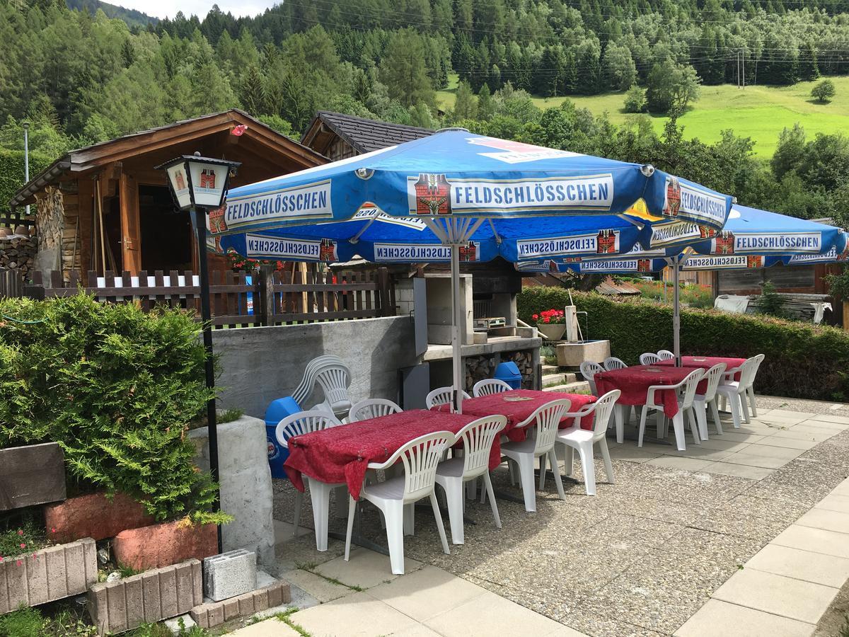 Hotel Haus Muehlebach Ernen Exteriör bild